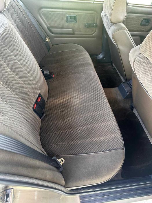 BMW 320I E30 manual,clima (accept schimburi)