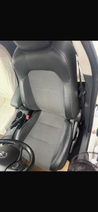 Toyota Auris 1.8 HYBRID