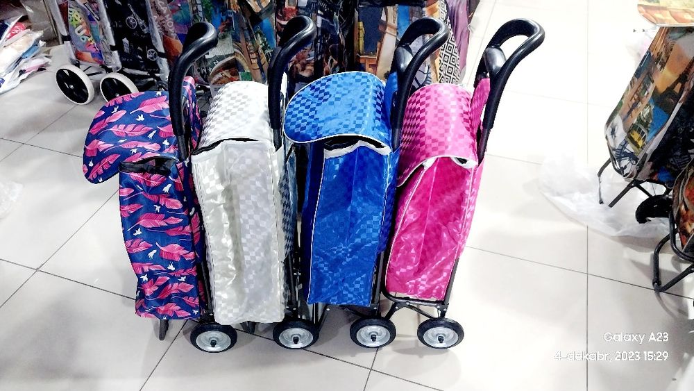 хозяйственные тележки для продуктов