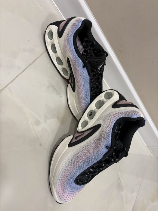 NIKE AIR MAX HV 5760-675