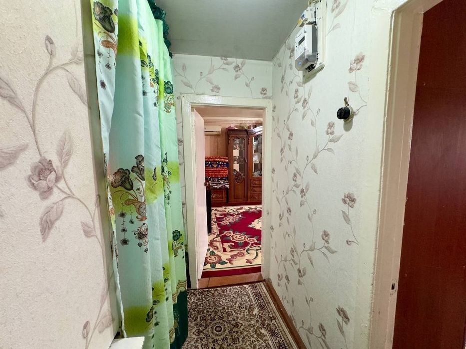 Продаётся 3/2/2 спутник 8