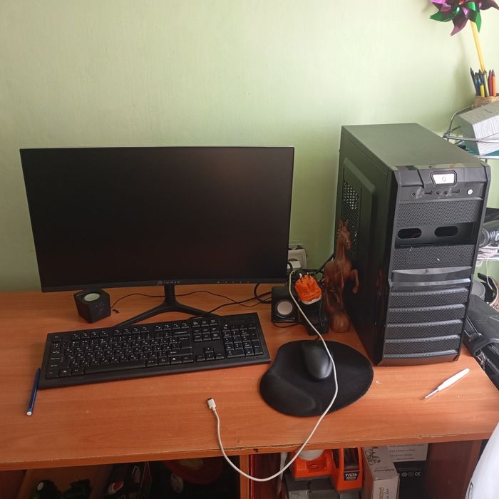 Ofisniy kompyuter sotiladi holati yaxshi koʻp ishlatilmagan