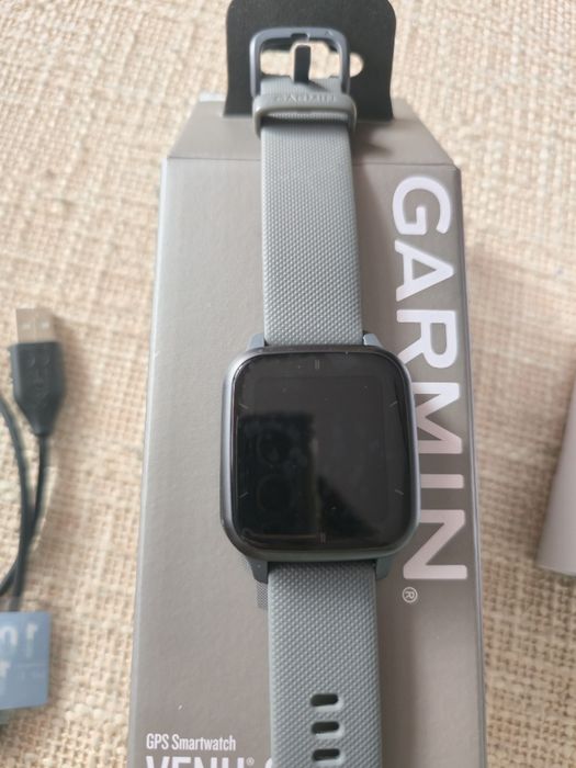 Vând Smartwatch Garmin Venu Sq2