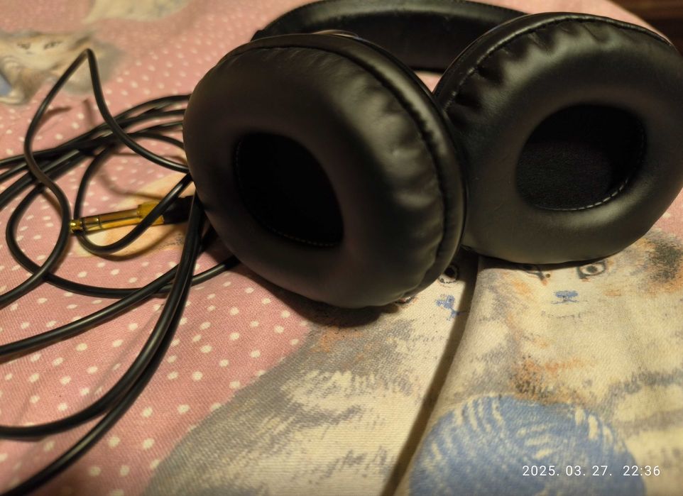 Casti Studio Mackie MC-100 ca nou