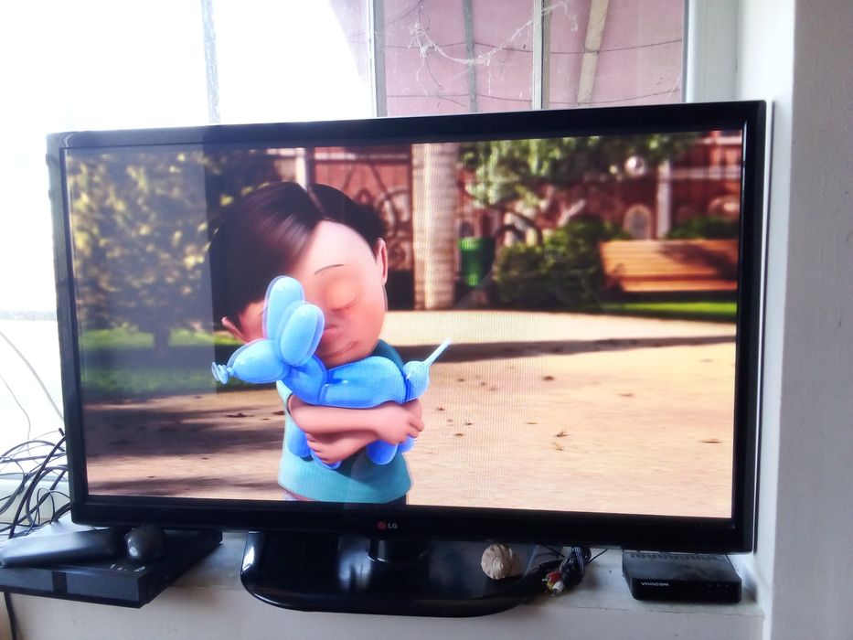 Плазмен телевизор