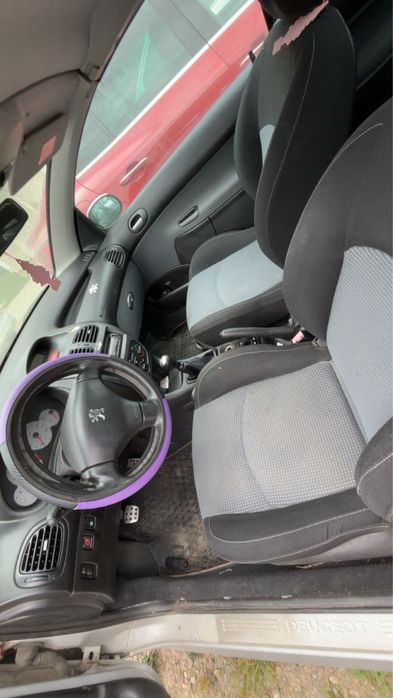 Vand masina Peugeot 206CC
