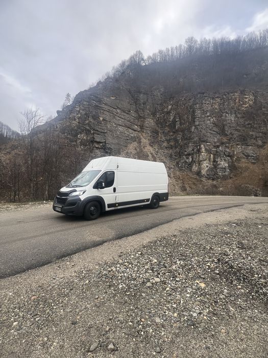 Transport Marfa/Mobila/Debarasari/Colete cu autoutilitara 3,5tone