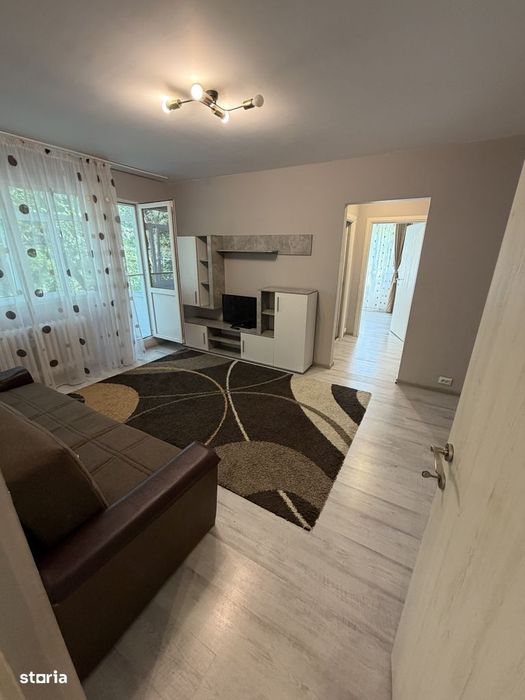Închiriere 2 camere  zona Brazda