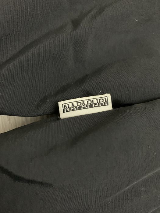 Срочно продам Анорак Napapijri