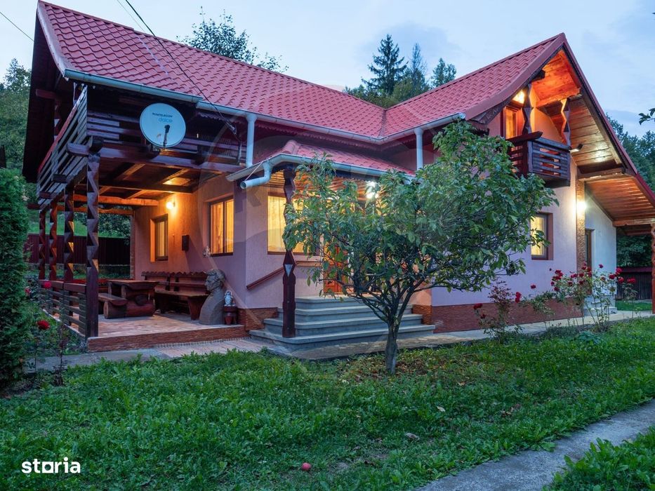 Casă / Vilă deosebită în SUCEVIȚA