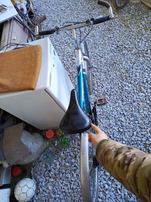 Velik srochna sotiladi