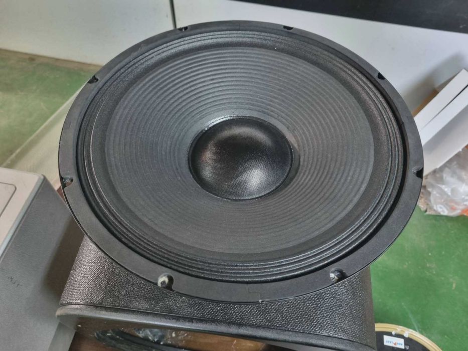 Difuzor subwoofer Alien AN-0815-4 – ca nou, bass puternic!