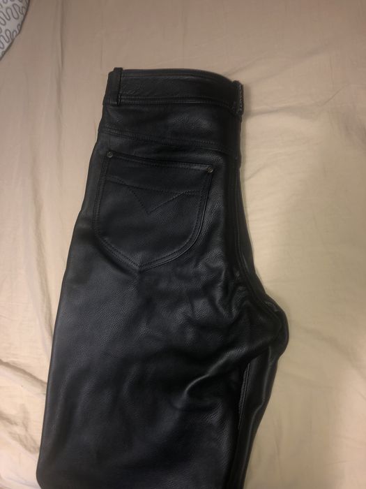 Pantaloni piele casual