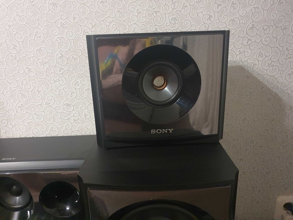 Продается музыкальная аппаратура 90000