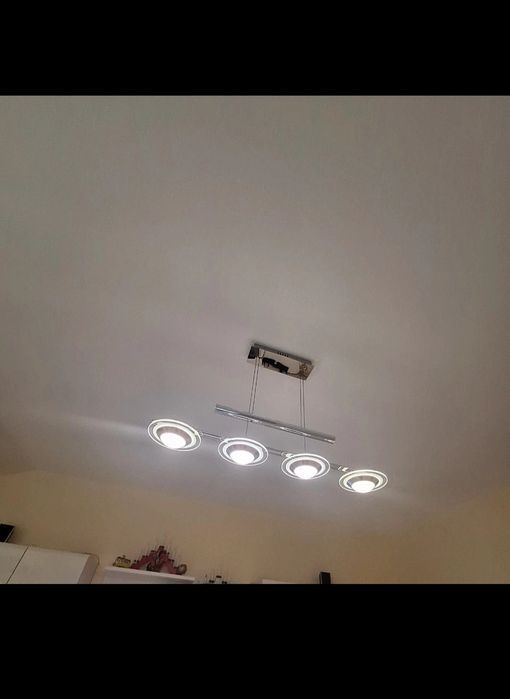 Lustra led impecabila