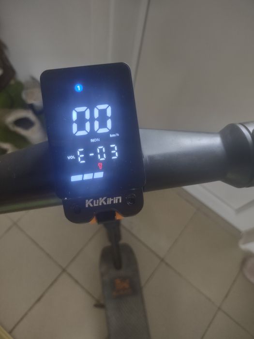 KuKirin S1 Max defectă
