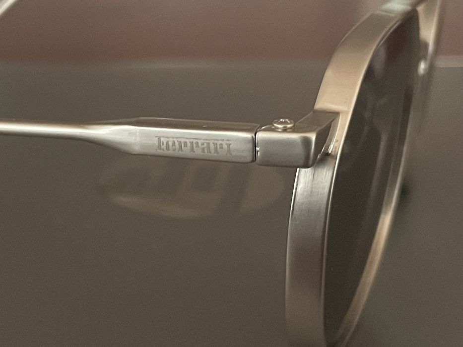 Очки Ferrari brend