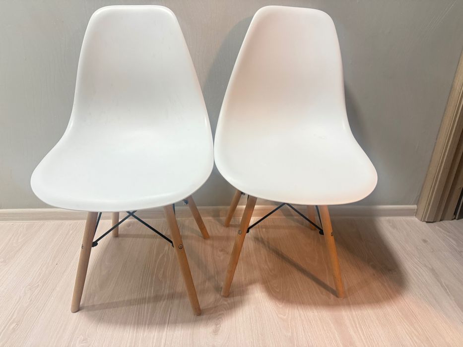 Стулья белые 2шт IKEA