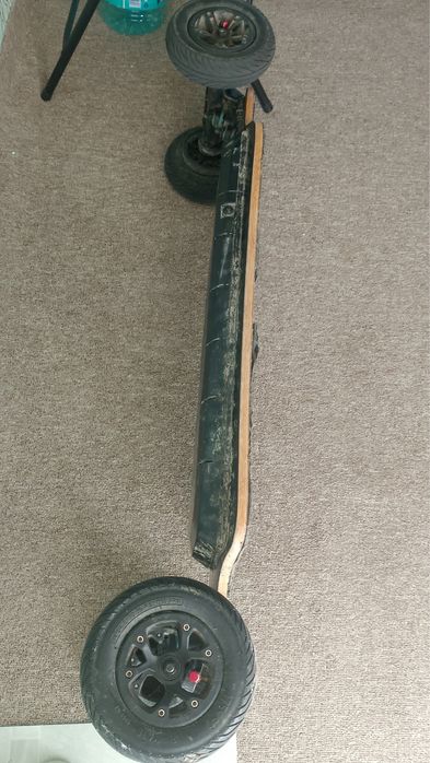 Skateboad electric