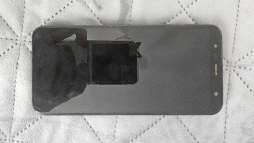 Телефон за части с две сим карти Самсунг samsung