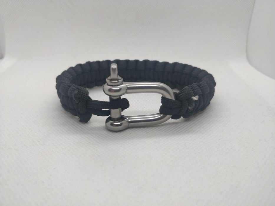 Тактическа гривна