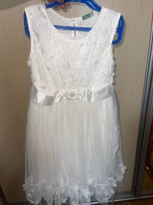 Продам платье на утренник