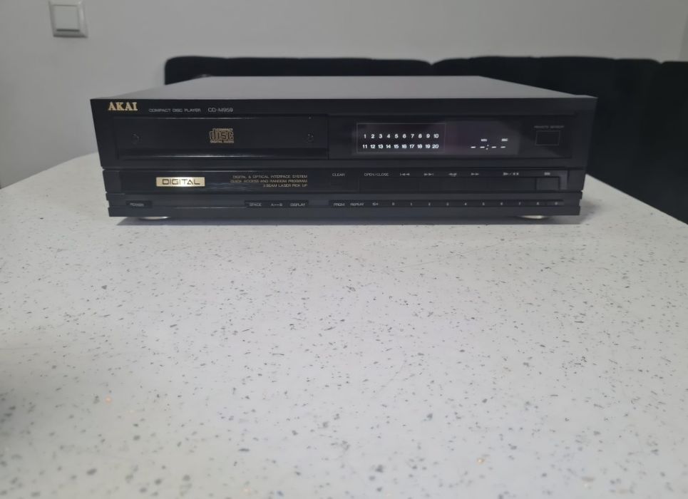Cd player Akai CD-M959