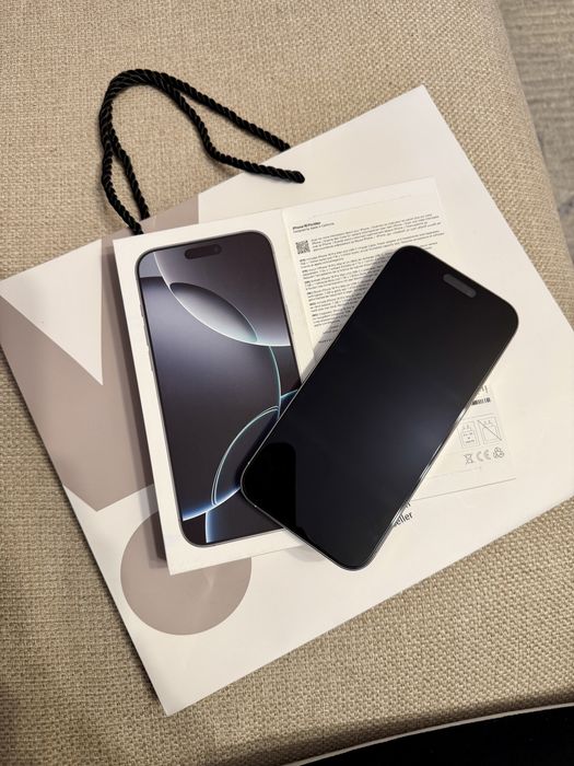 iPhone 16 Pro Max 512GB White Titanium