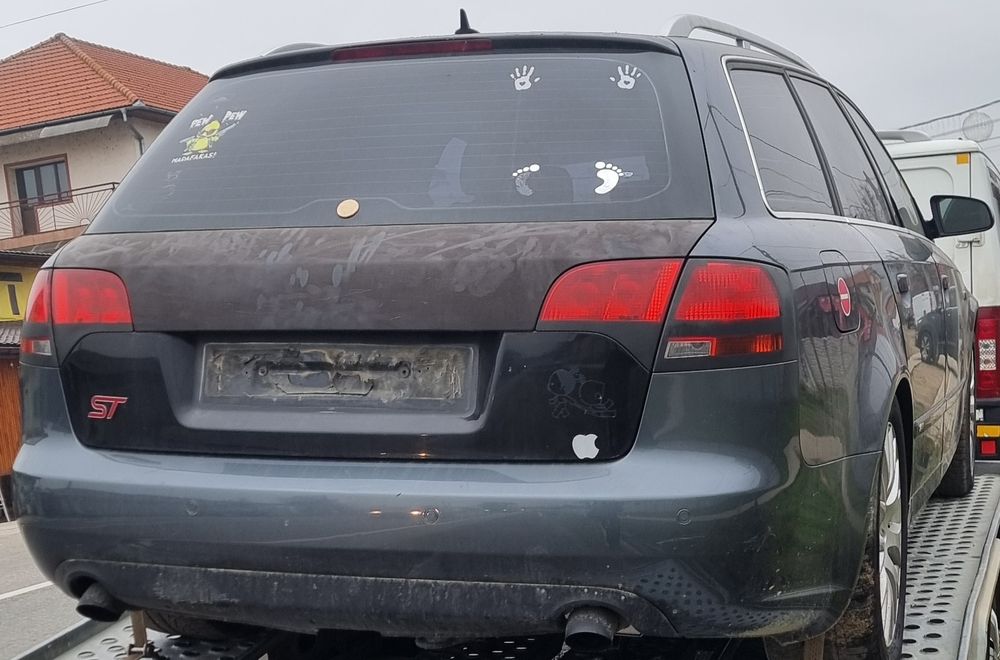 Dezmembrez Audi  a4 b6 / b7 /b8