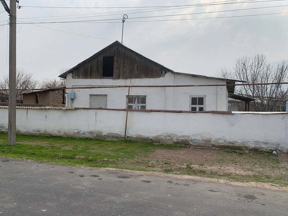 Уй сотилади срочно