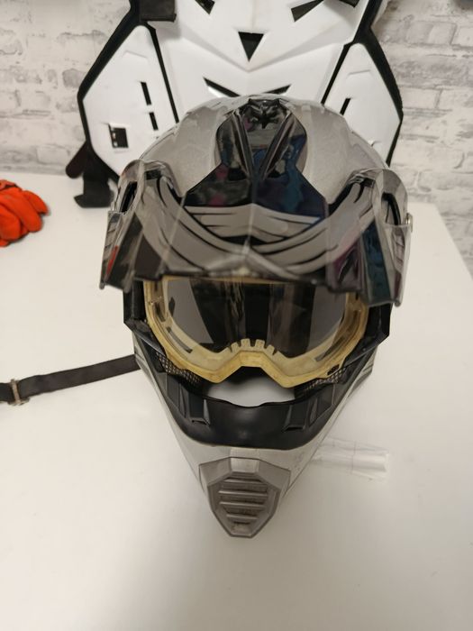 Продам экипировку