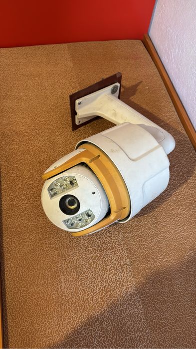 Камера рабочый хорошым состояние