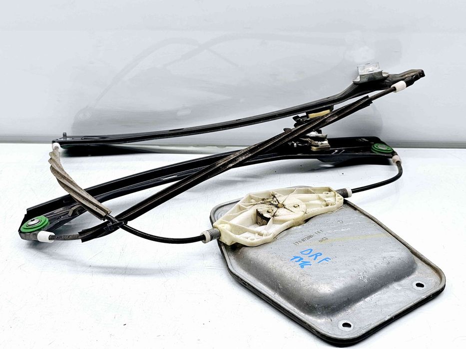 Macara electrica geam dreapta fata Volkswagen Golf 5 Variant (1K5) [Fa