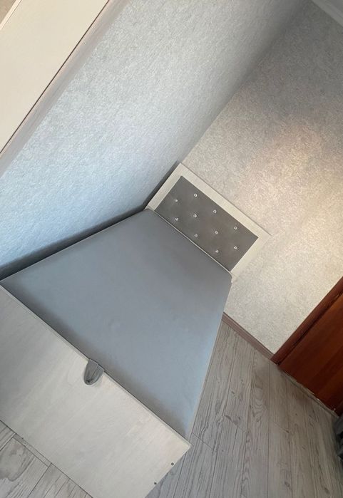 Кровать односпальный