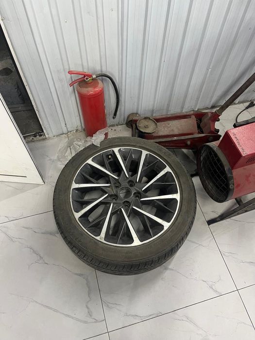 Запаска на Hyundai sonata R18