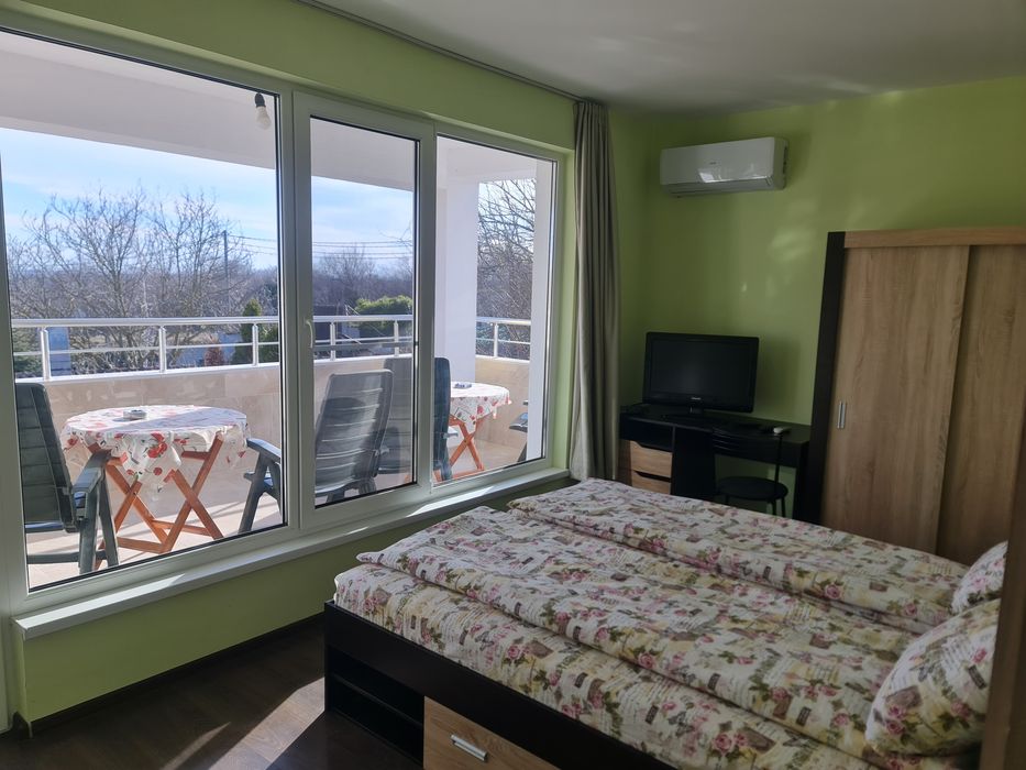 Давам под наем къща за гости, намираща се в село Горен Близнак