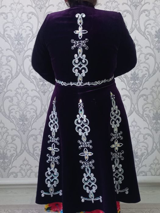 Бешбет 54размер екі рет киілген