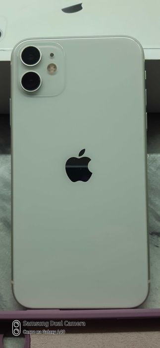 Продам телефон    iPhone 11