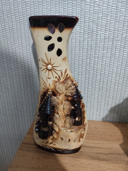 Вазон, цветочный горшок