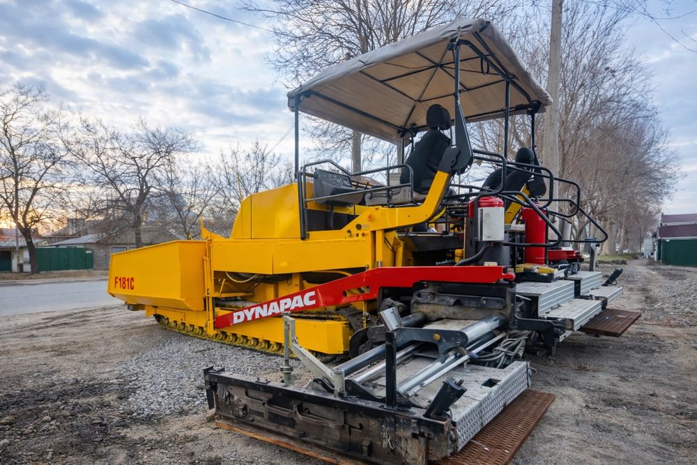 Асфальтоукладчик Dynapac 6метров