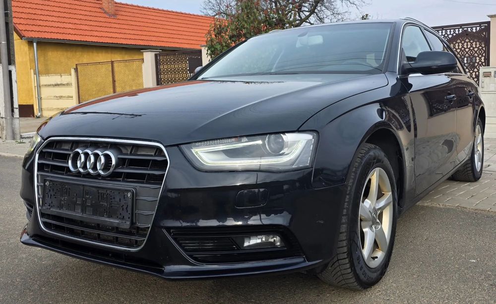 Audi A4 Audi A4 B8.5 / 2012 / Led / Navi / Incalzire in scaune/ Senzori / Xeno