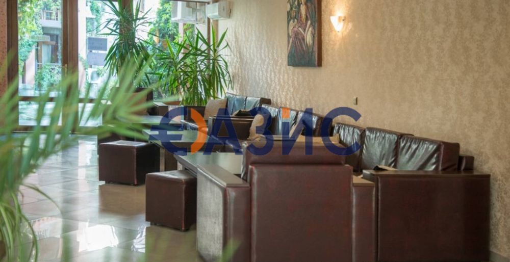 Продава се Двустаен апартамент в Царево - 69 кв.м за 608 €/кв.м - Снимка #14