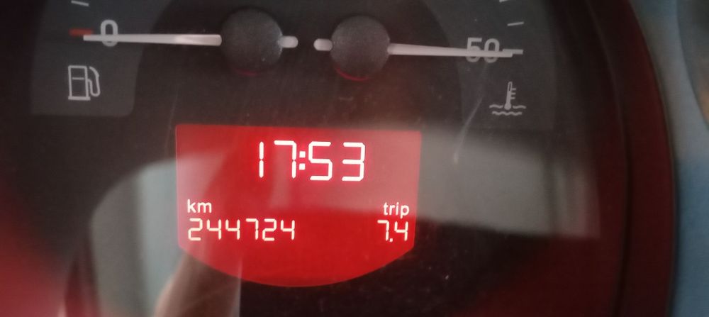 Продавам Сеат Леон Германия