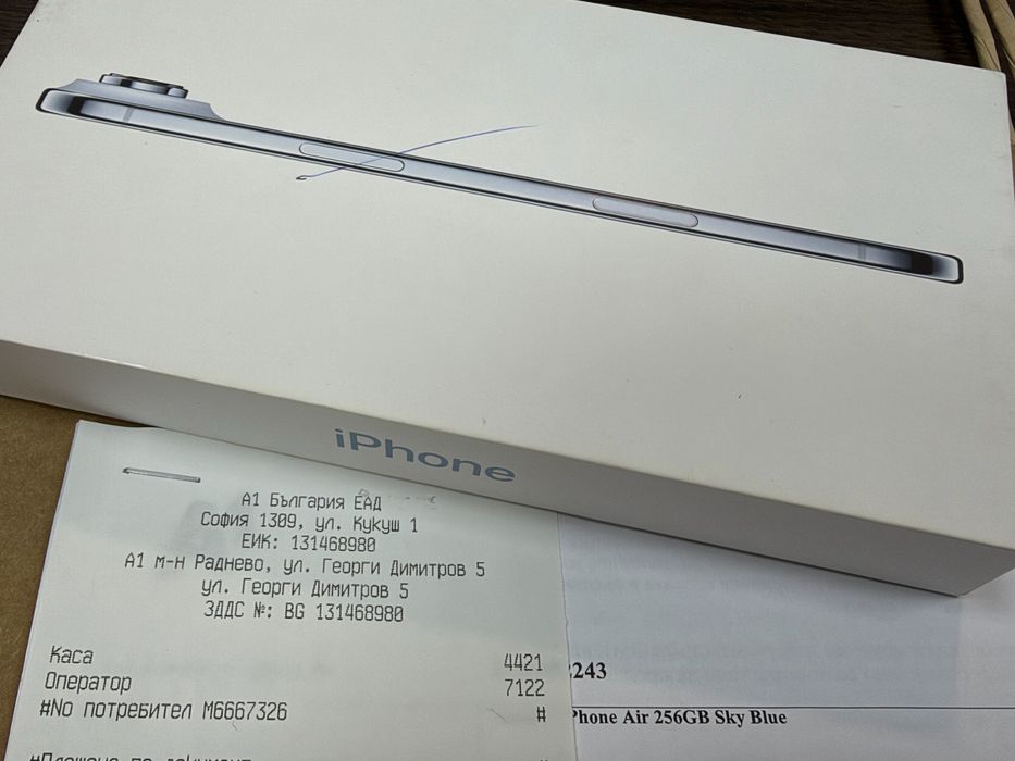КАТО НОВ 256GB iPhone 17 Air Гаранция A1 2028г. Blue