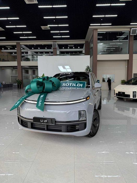 Официальный дистрибьютор Li Auto гибридный кроссовер Lixiang L9 Ultra
