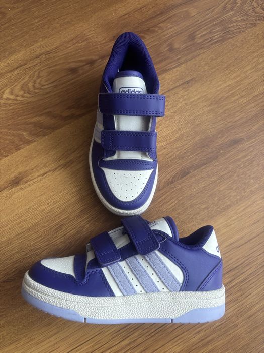 Нови детски маратонки Adidas 28 номер