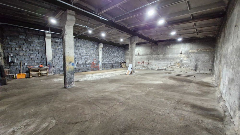 склады с офисом 65, 85м2 в городе