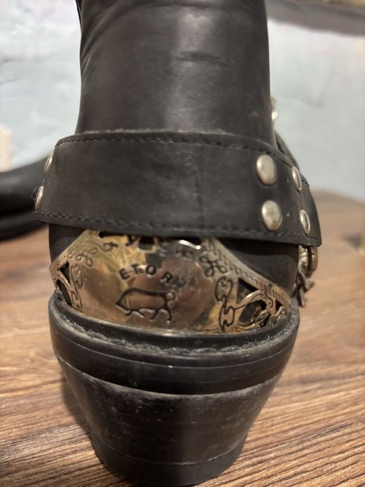 Байкерские ботинки