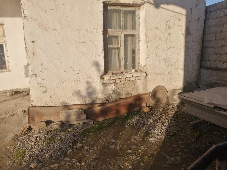 Иштихон туманида ховли сотилади