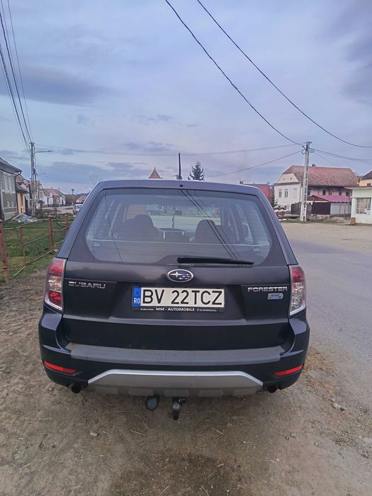 Vand sau schimb subaru forester